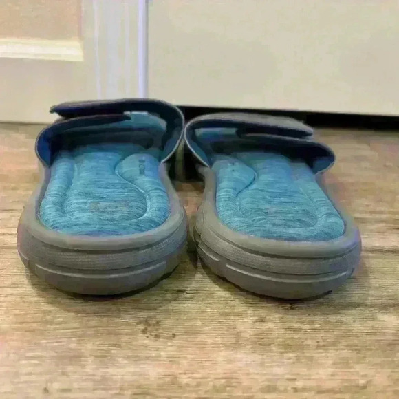 Under Armor blue and grey sandals size 7 - Picture 2 of 8
